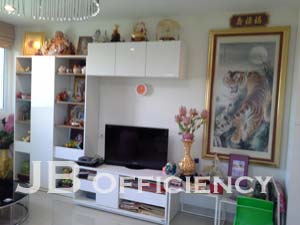 "Home Office and Warehouse at Phutthamonthon Sai 1"