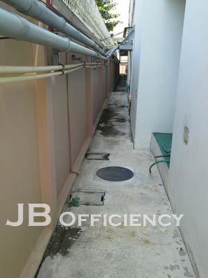 "Home Office and Warehouse at Phutthamonthon Sai 1"