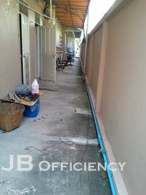 "Home Office and Warehouse at Phutthamonthon Sai 1"