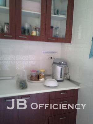 "Home Office and Warehouse at Phutthamonthon Sai 1"