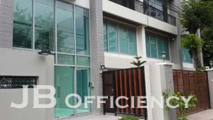 "Home Office Soi Thong Lor"