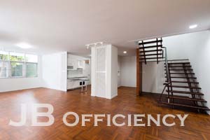 "Modern Home Office Soi Thong Lor"