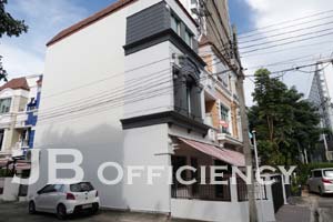 "Home Office for rent on Srinakarin"