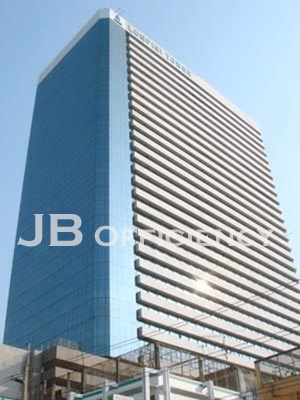 "Lumpini Tower"