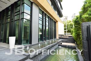 "Office Space for rent at Phaholyothin 20"