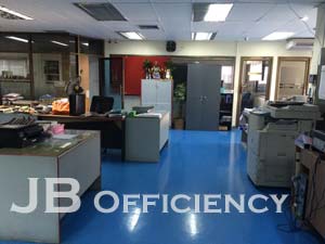 "Office at Changwattan"
