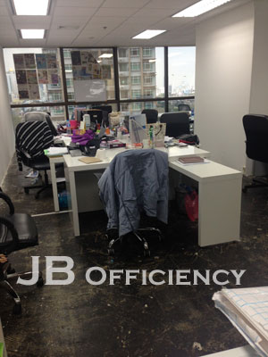 "Office Space for rent at Thanaphum Tower"