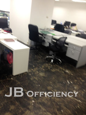 "Office Space for rent at Thanaphum Tower"