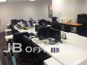 "Office Space for rent at Thanaphum Tower"